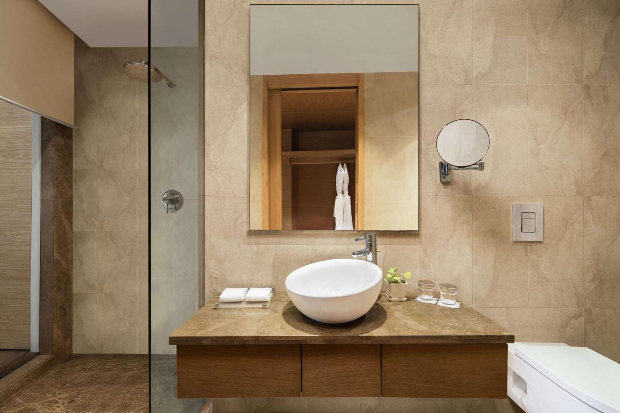 Radisson Blu Hotel New Delhi Dwarka Kültér fotó